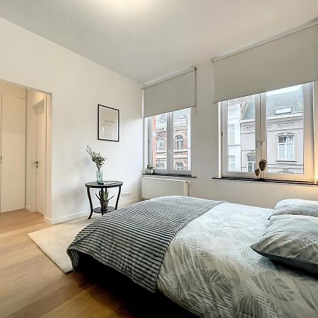 Elegant Flat Cinquantenaire Bruselas Exterior foto
