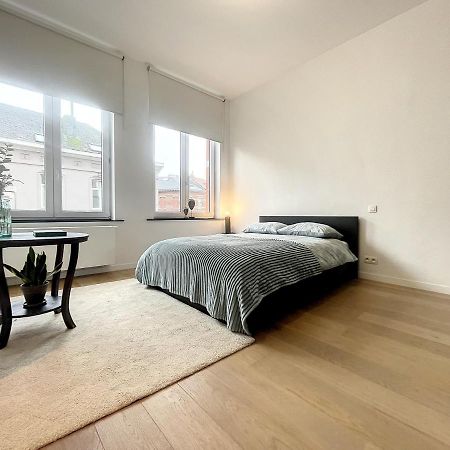 Elegant Flat Cinquantenaire Bruselas Exterior foto