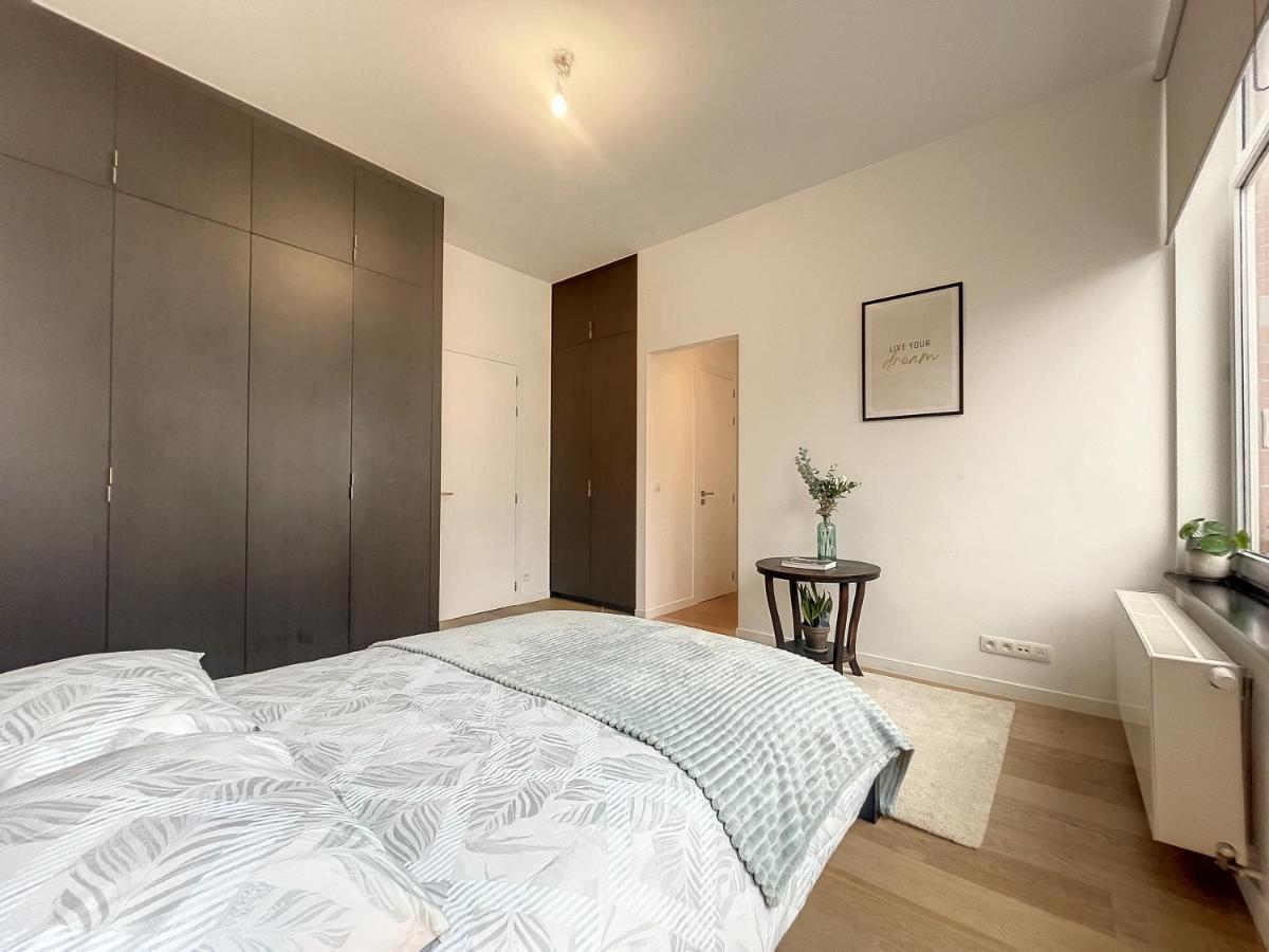Elegant Flat Cinquantenaire Bruselas Exterior foto